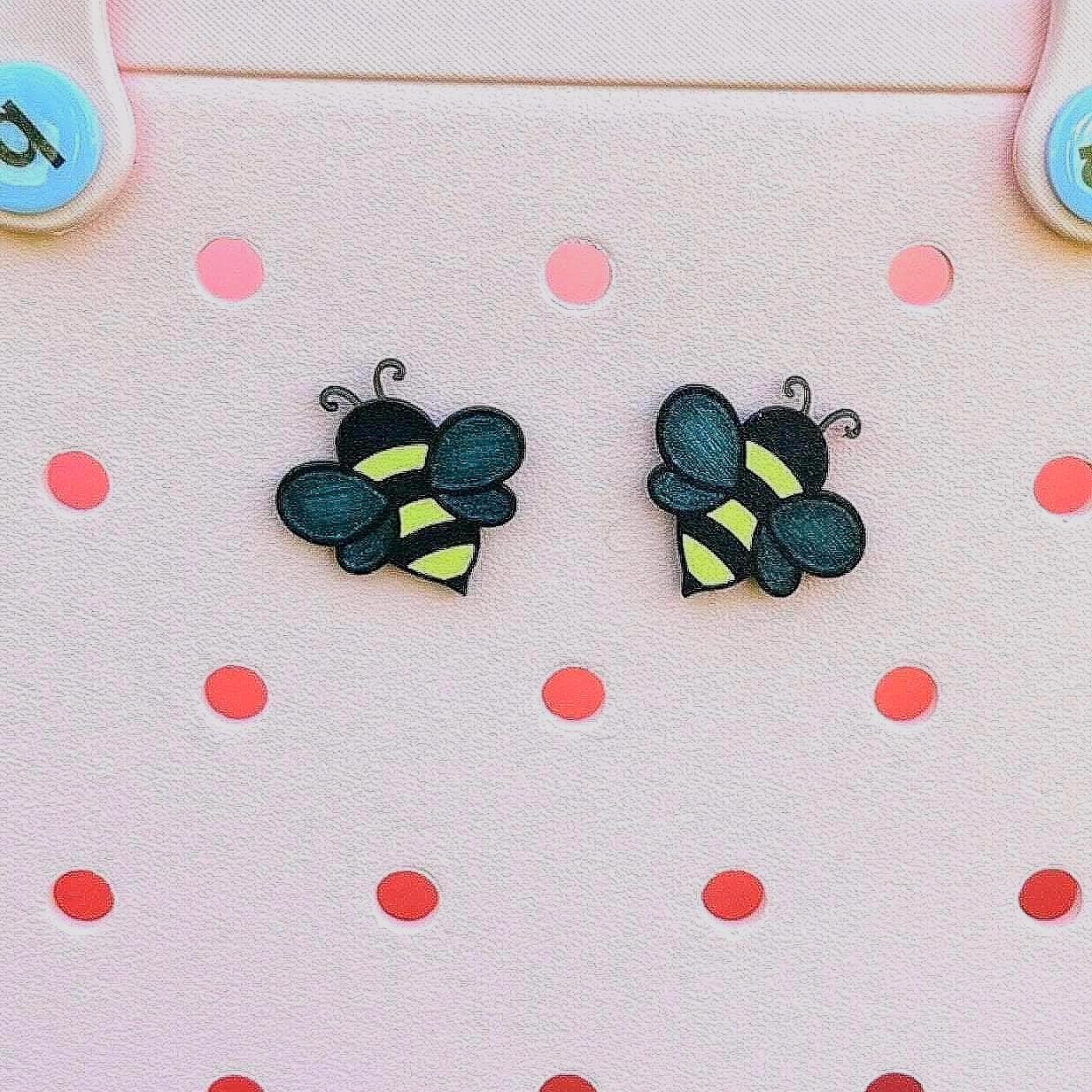 Spring Bee - Bogg Bag Charm: Translucent Wings, Easy Insert